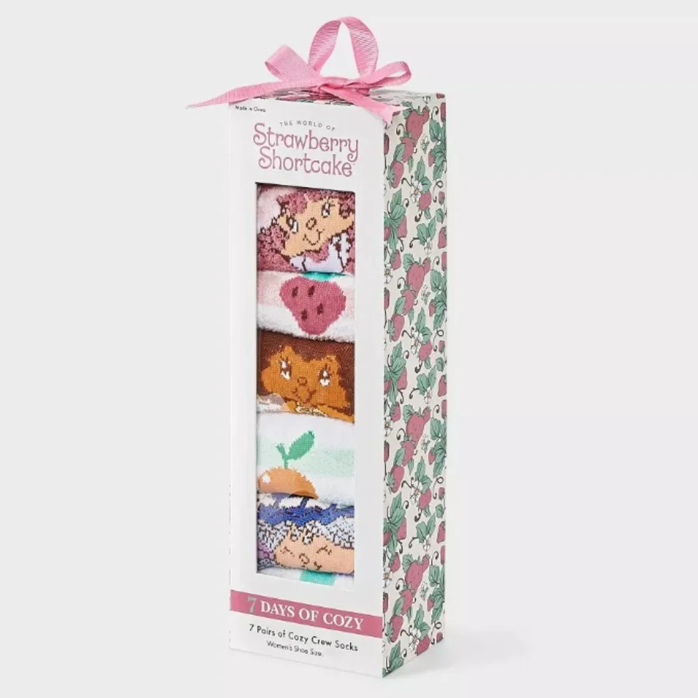 Strawberry Shortcake 7 Days of‎ Cozy Crew Socks Set | NWT & Gift Box